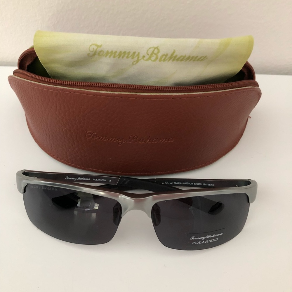 Tommy Bahama sunglasses